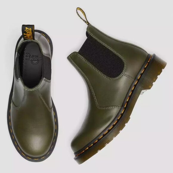 Dr. Martens Wanama Leather Olive Green Chelsea Boots size 7 - Picture 6 of 7